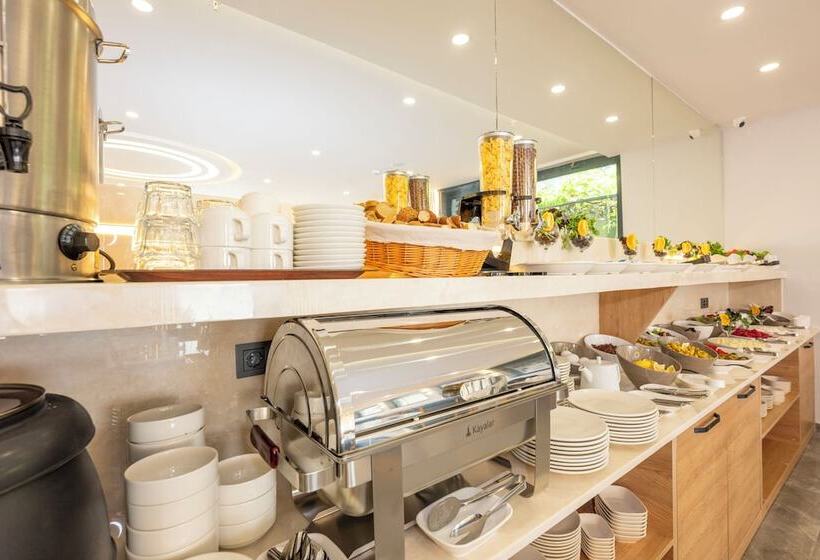 هتل Diamond Luxury