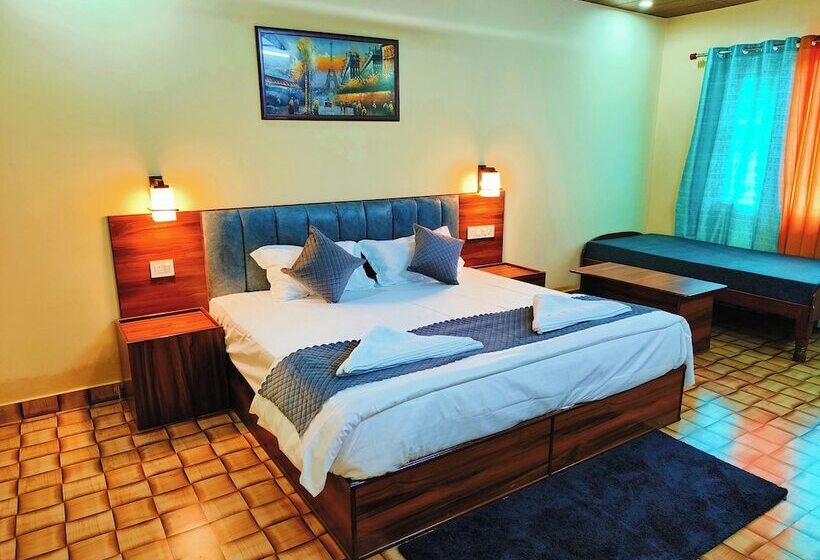 בית מלון כפרי Divyam Resort