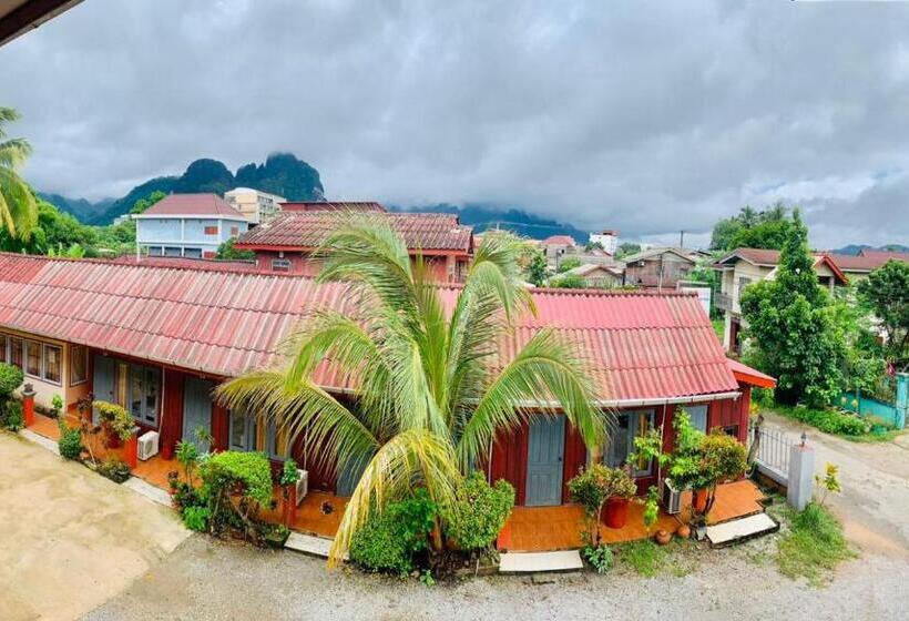 پانسیون Inthila Garden Guest House