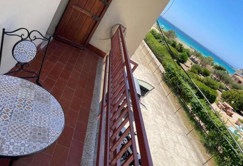 פנסיון Solanas Home Stay   Rooms