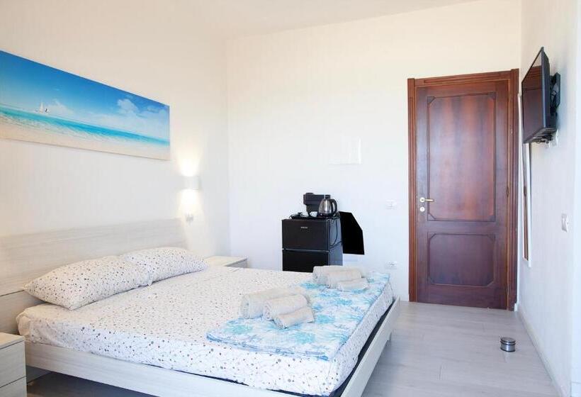 פנסיון Solanas Home Stay   Rooms