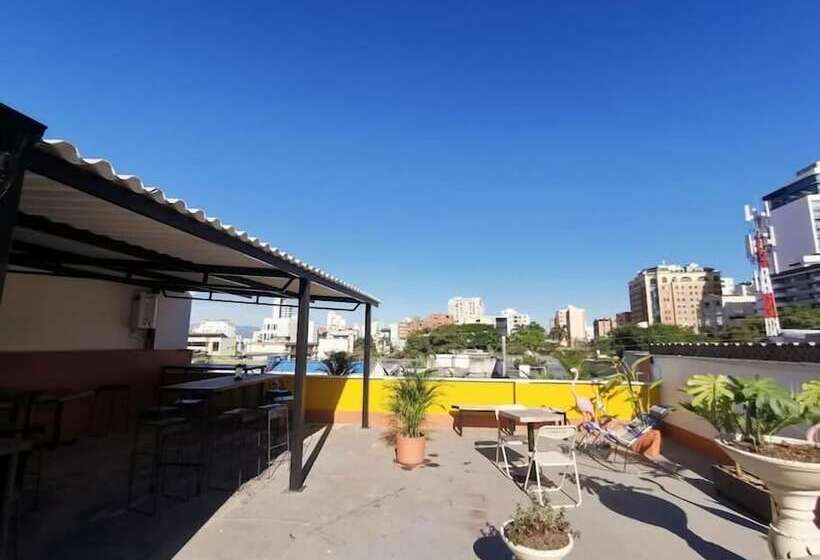 تختخواب و صبحانه La Bonita Guesthouse