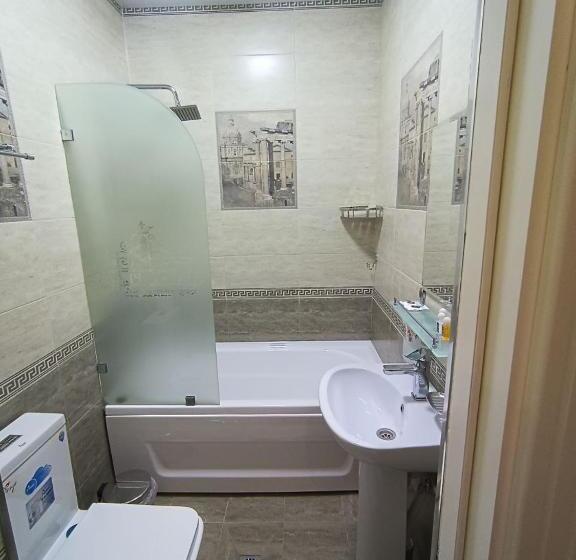 Hayat Plaza Hotel And Spa