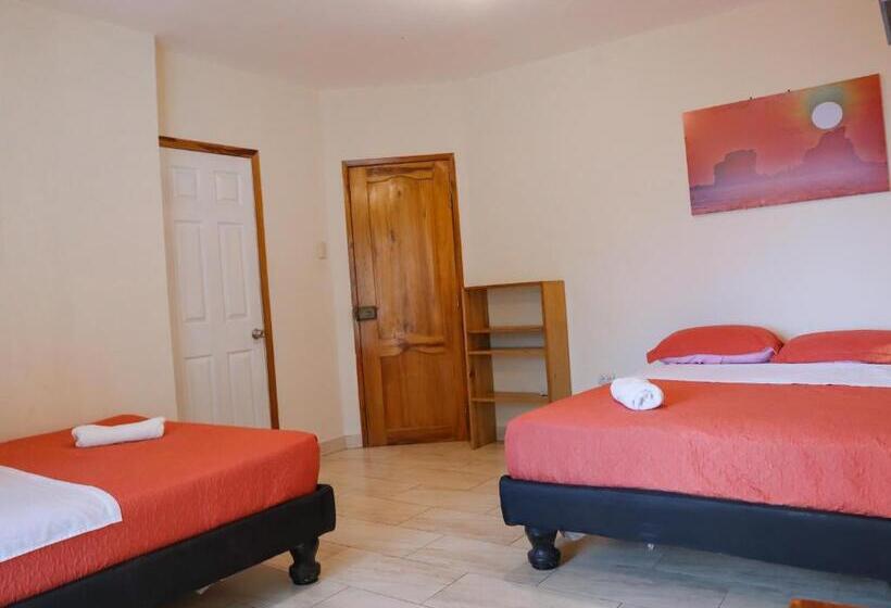 هتل Manteña Boutique