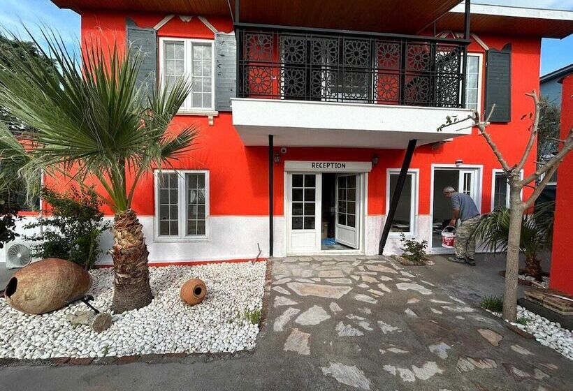 هتل Portofino Urla Boutique