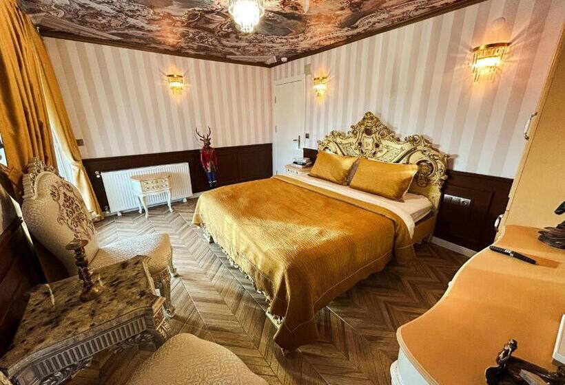 هتل Portofino Urla Boutique