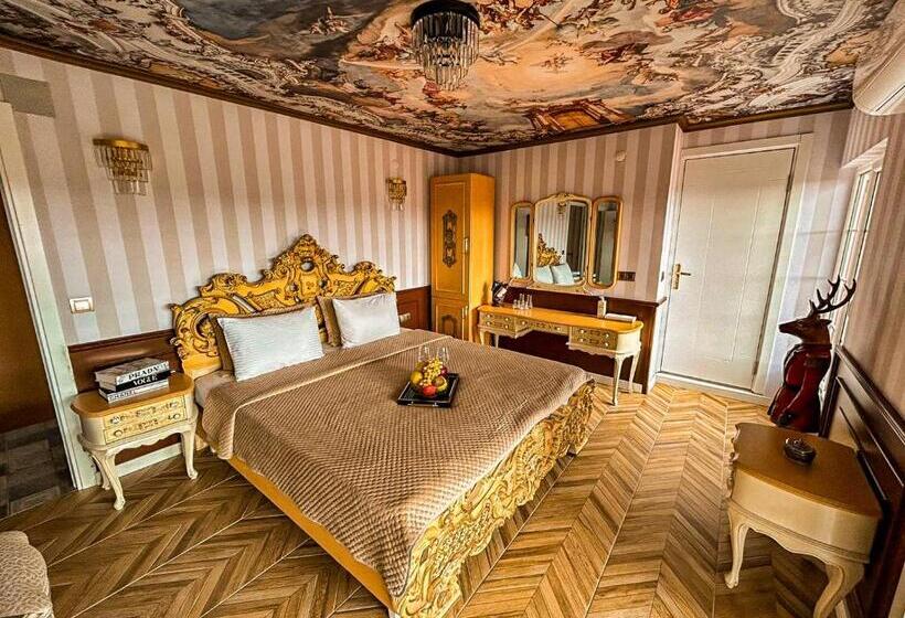 هتل Portofino Urla Boutique