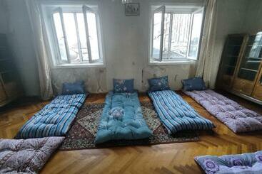 Mak Hostel