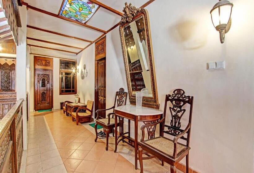 هتل Capital O 92894 Griya Lathifah Homestay Syariah