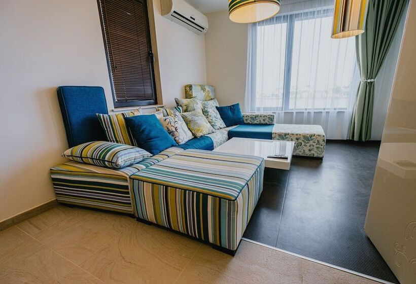 هتل Miletia Suites