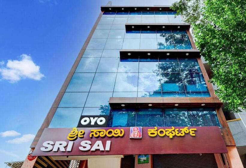 ホテル Oyo Flagship Sri Sai Lodge
