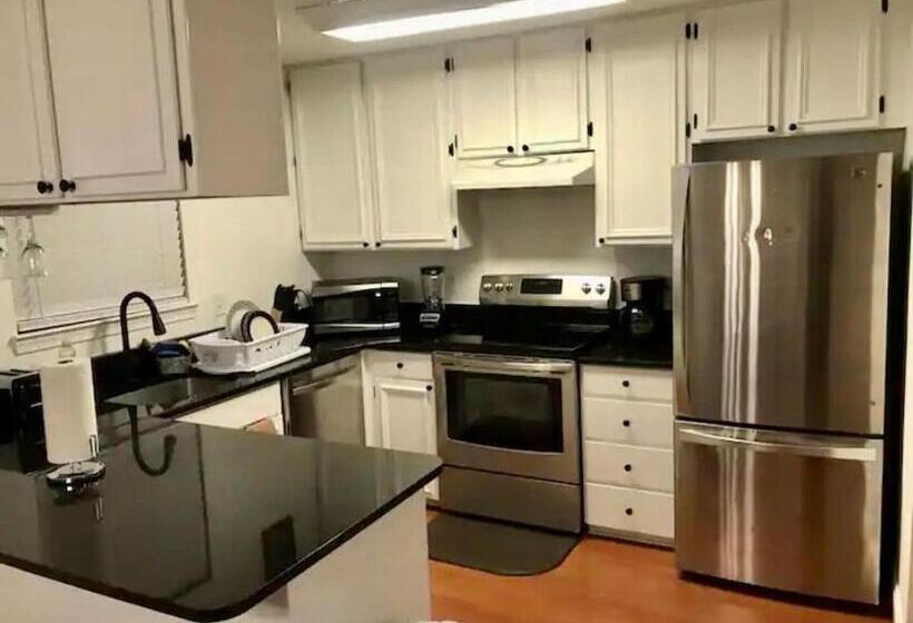 膳宿费 Room In House   Executive Private Room