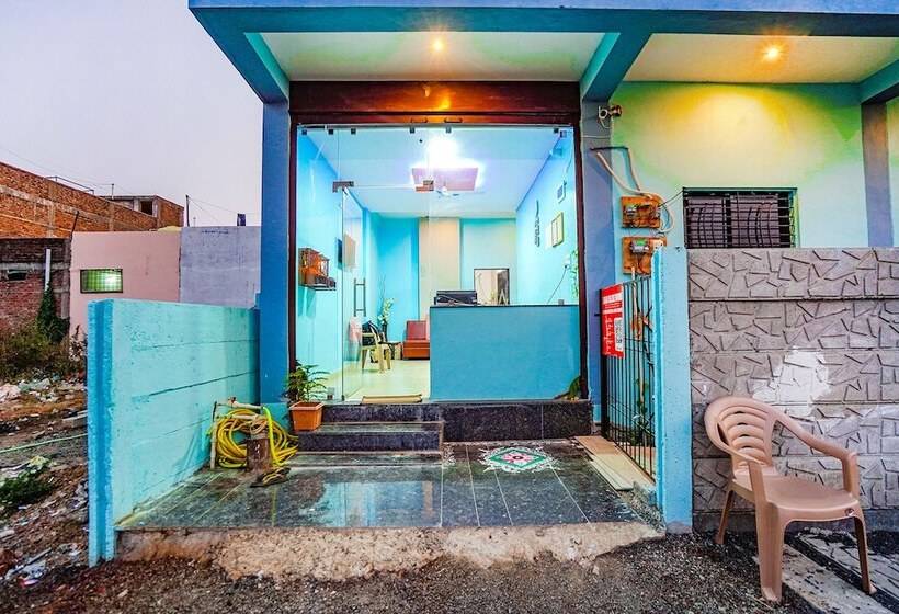 호텔 Fabexpress Evaan Deluxe Rooms