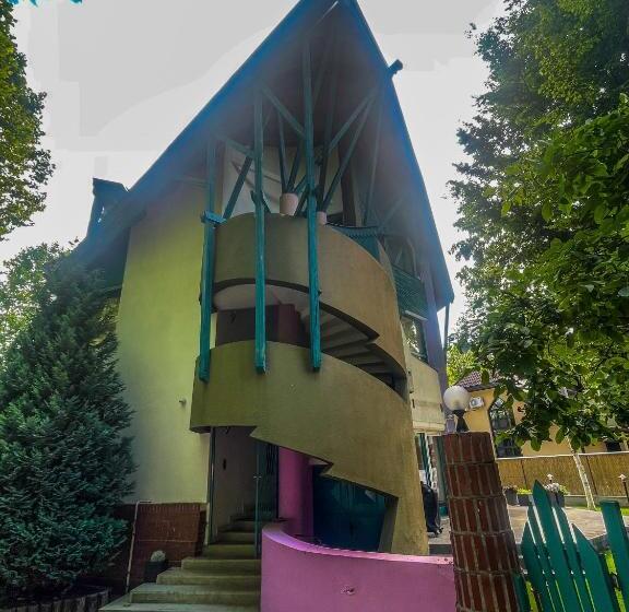 ホテル Mátyás Vendégház Siófok