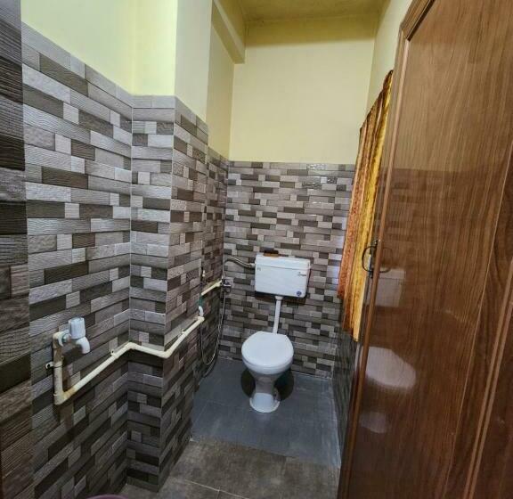 فندق Reba Food And Lodging Dawki