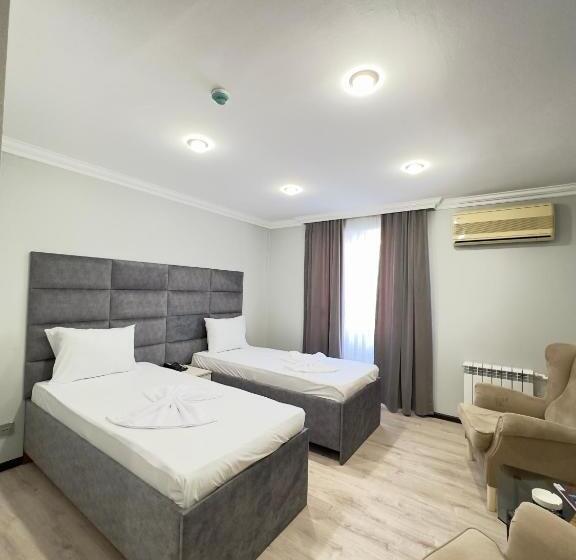 هتل Rosemary Inn