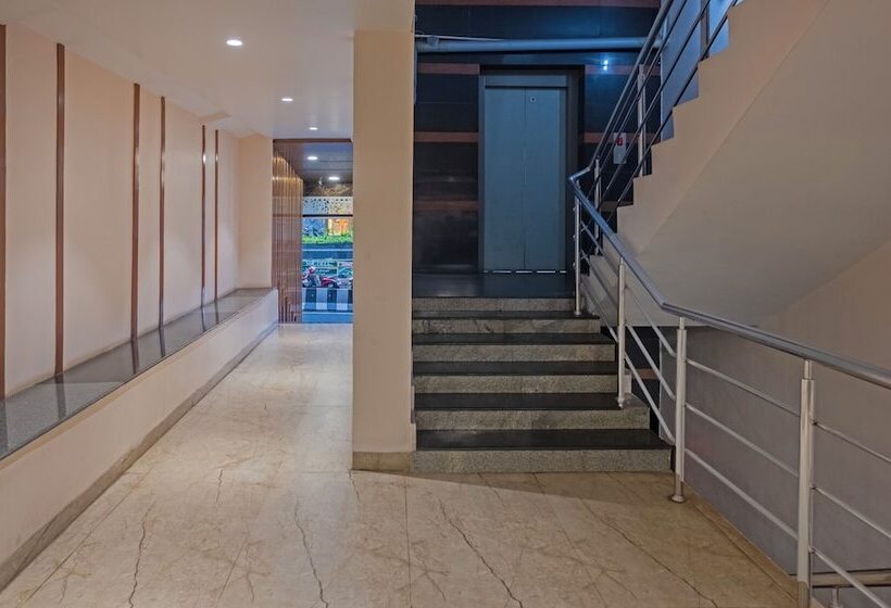 בית מלון כפרי Treebo Su Casa Grand