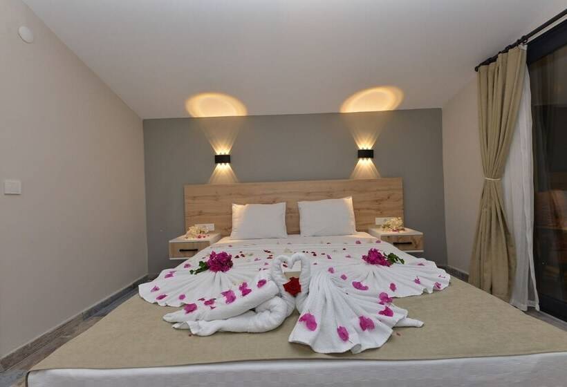 Trakheia Otel
