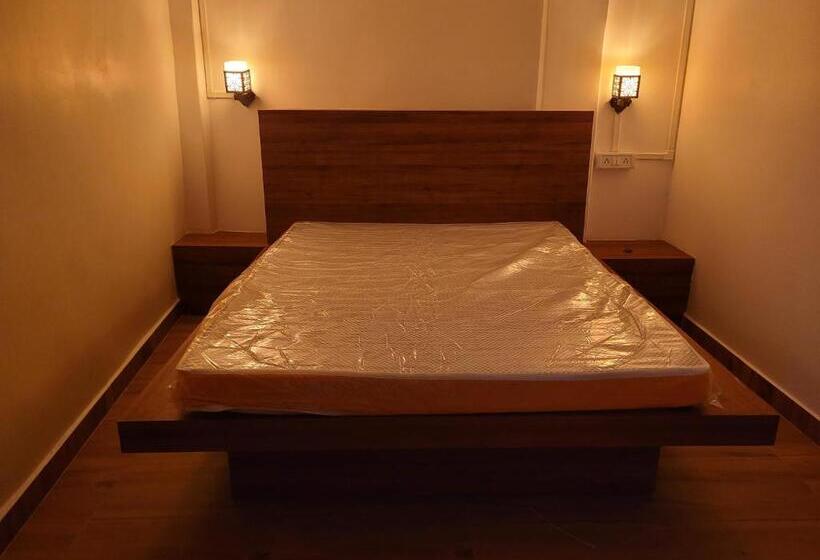 هتل Dream Lodging