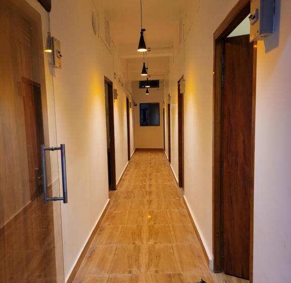 هتل Dream Lodging