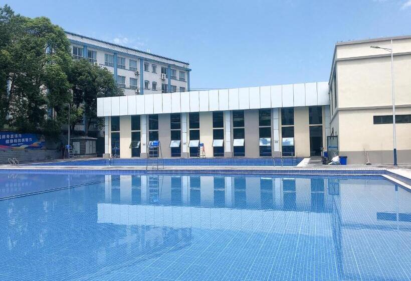 Отель Chongqing Jianfeng