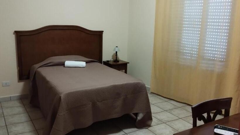 בית מלון כפרי Colosseo Colleferro