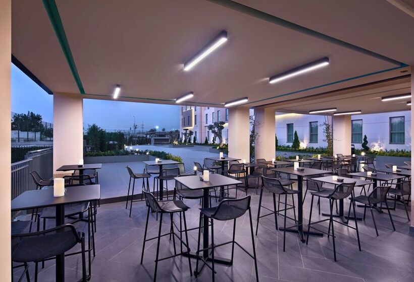 Fotos del hotel Hampton By Hilton Istanbul Zeytinburnu:  36