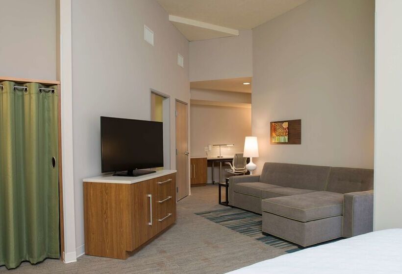 Отель Home2 Suites By Hilton Indianapolis Downtown