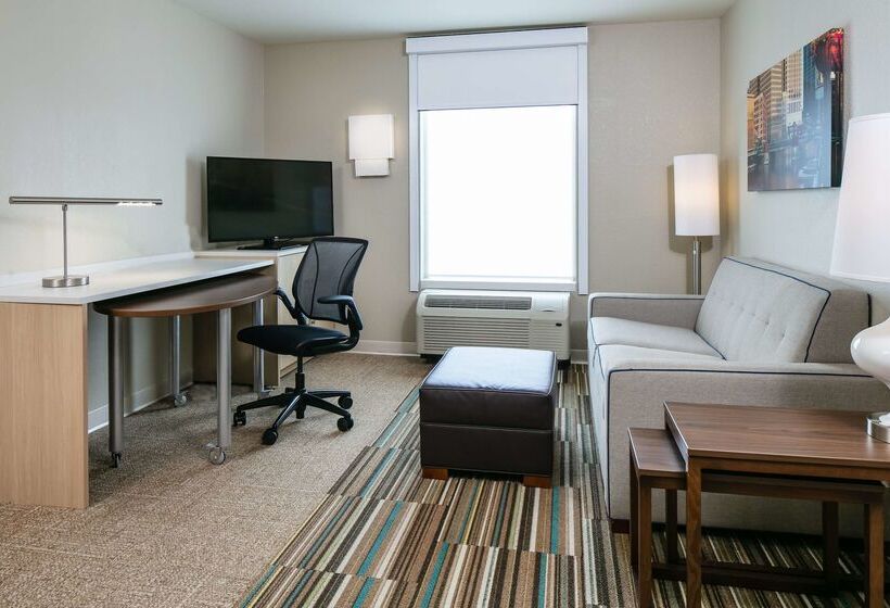 酒店 Home2 Suites By Hilton Milwaukee Brookfield