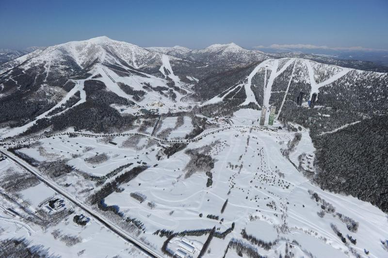 هتل Hoshino Resorts Tomamu The Tower