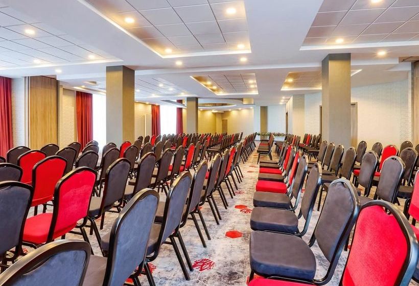 فندق Ibis Styles Nowy Sacz