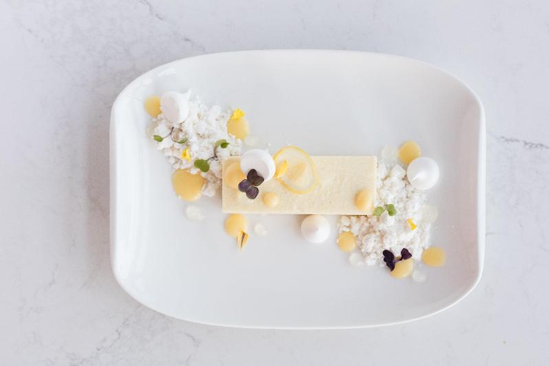 هتل Kimpton Seafire Resort + Spa, An Ihg