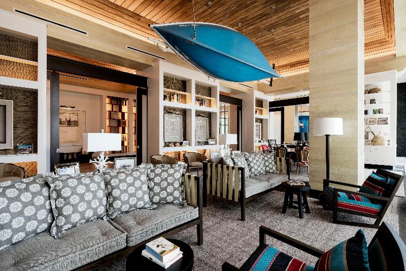 هتل Kimpton Seafire Resort + Spa, An Ihg