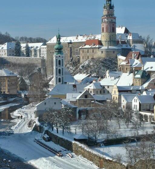 هتل Krčínův Dům