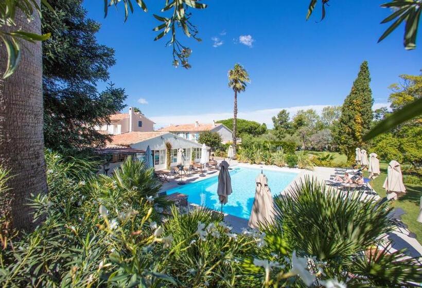 هتل La Bastide Des Salins