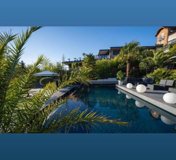 هتل Les Suites Du Lac