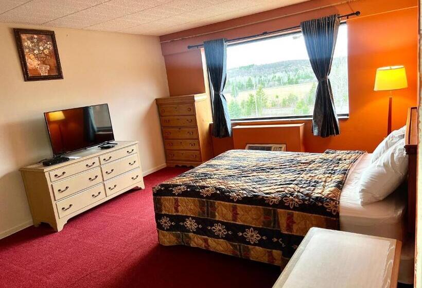 Отель Lively Inn And Suites   Sudbury
