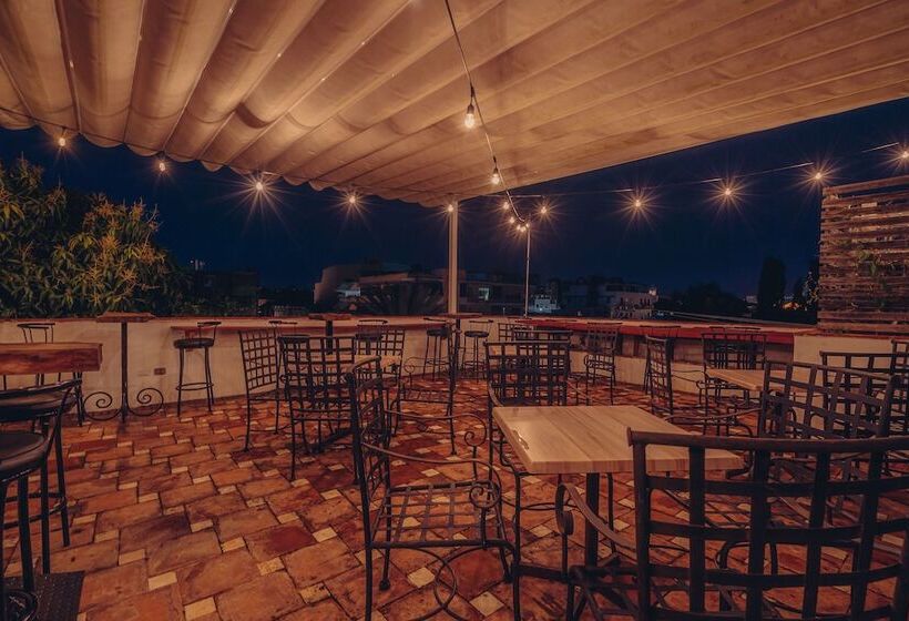 Fotos del hotel Luca  By The Oxo House:  13