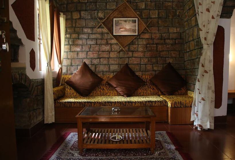 فندق Mogli Jungle Resorts Bandhavgarh