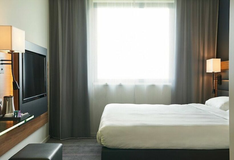 Fotos del hotel Moxy Berlin Ostbahnhof:  18