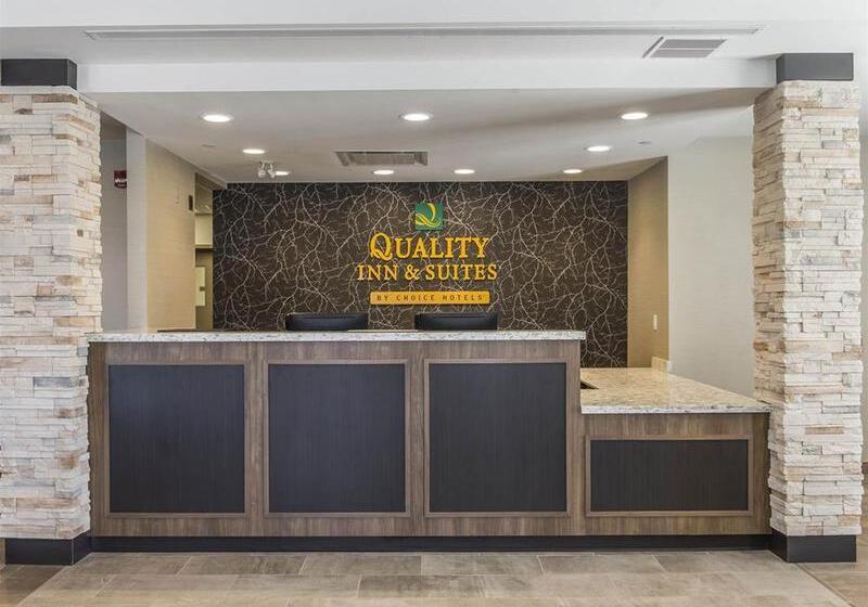 هتل Quality Inn & Suites Kingston
