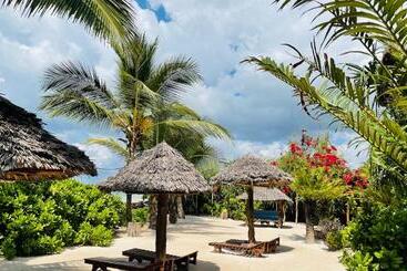 هتل Samaki Lodge