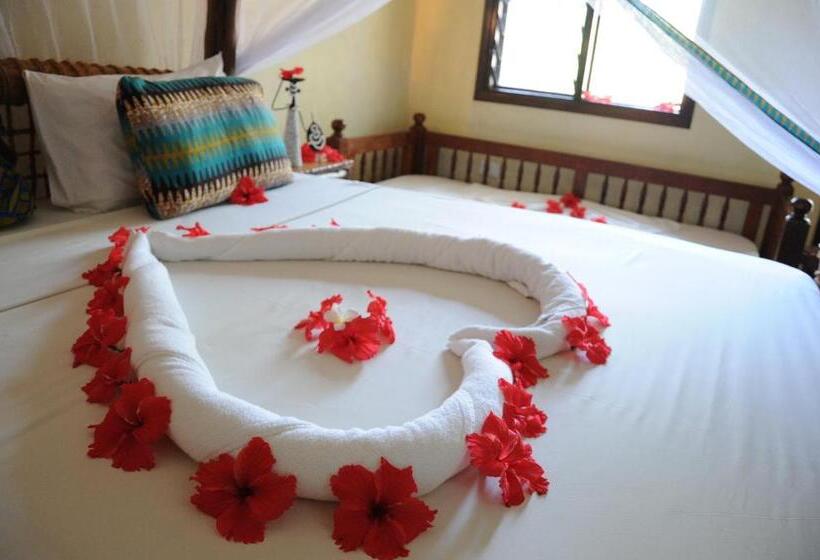 فندق Samaki Lodge