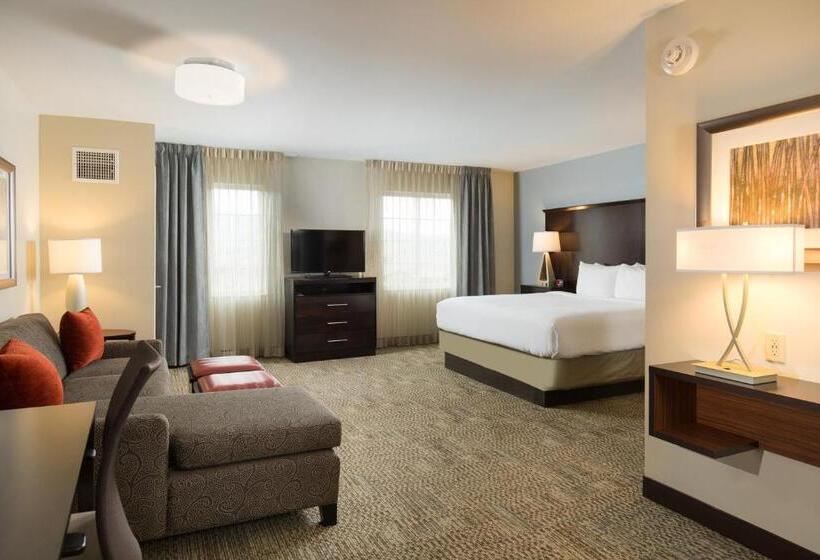هتل Staybridge Suites Corona South, An Ihg