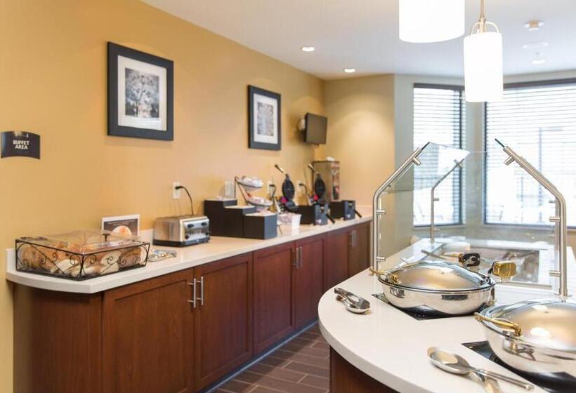 هتل Staybridge Suites Corona South, An Ihg