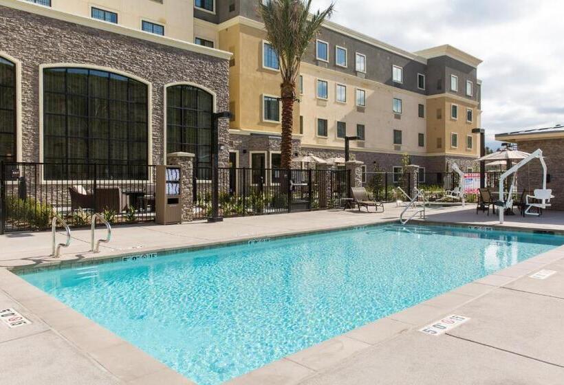 هتل Staybridge Suites Corona South, An Ihg