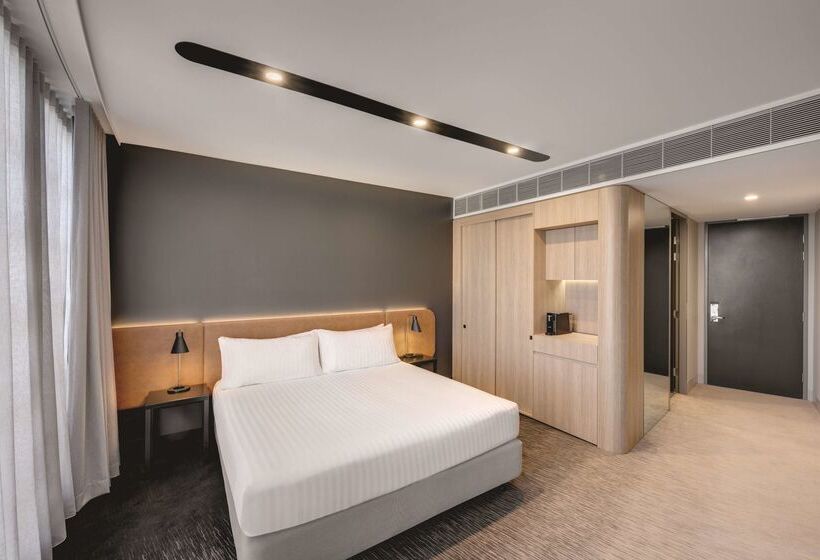 Vibe Hotel Canberra
