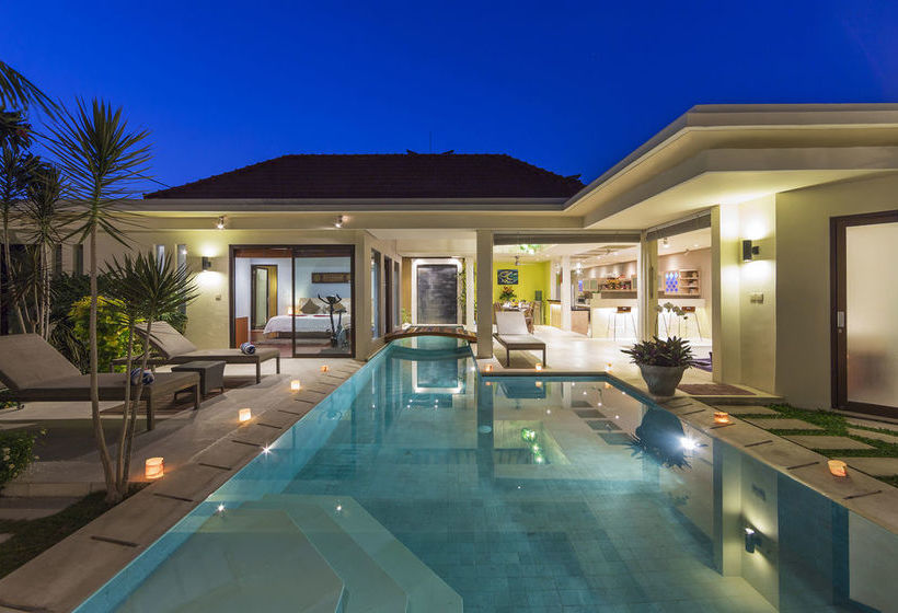 هتل Villa Puteri