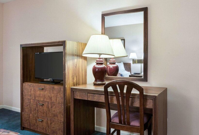 مُتل Rodeway Inn
