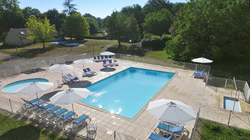 اقامتگاه Vvf Dordogne Lot, Martel Gluges